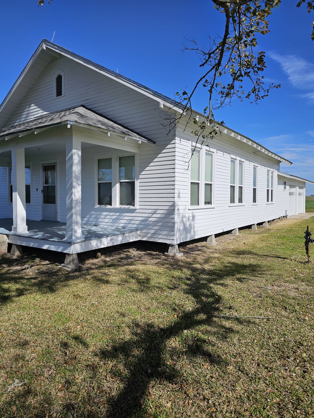 Quality Exterior Painting On An Old Farm House in Welsh, LA Image