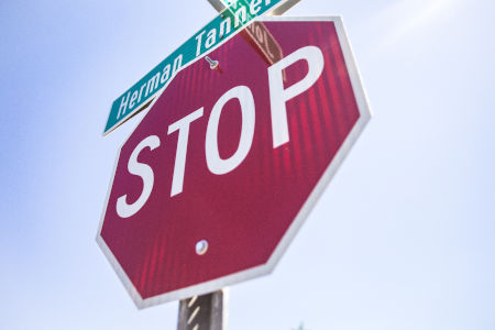 Road sign cleaning